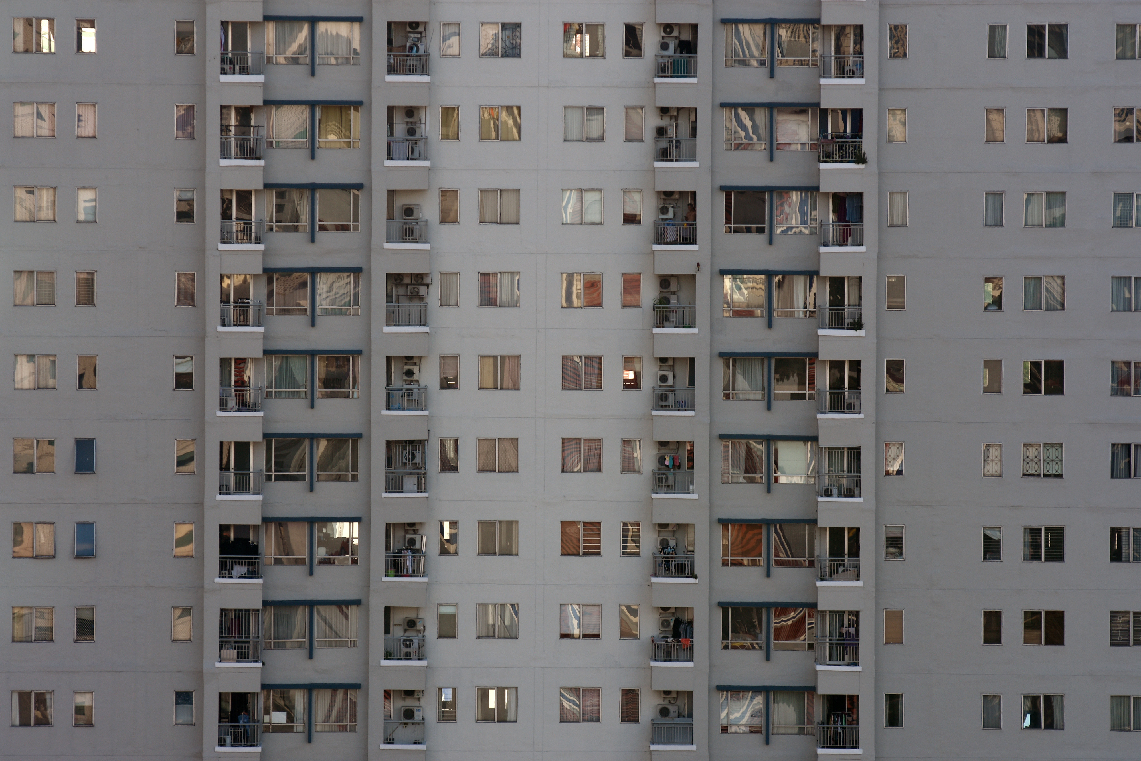 Tempat tinggal, entah itu rumah tapak, rusun, ataupun apartemen harus sehat dan nyaman bagi penghuninya.