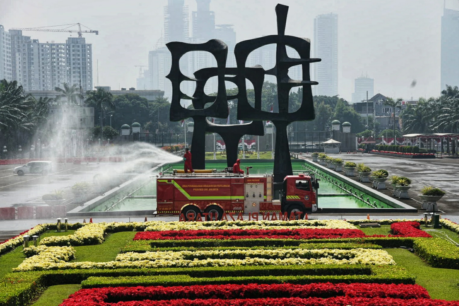 Kompleks Parlemen MPR, DPR dan DPD  RI, Senayan, Jakarta.