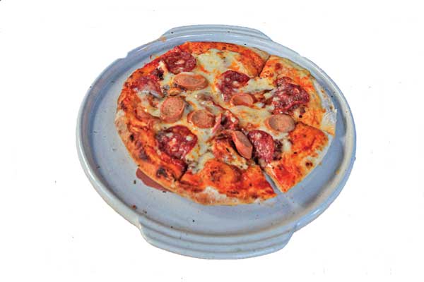 Salah satu menu favorit di  Pizzeria Restauran