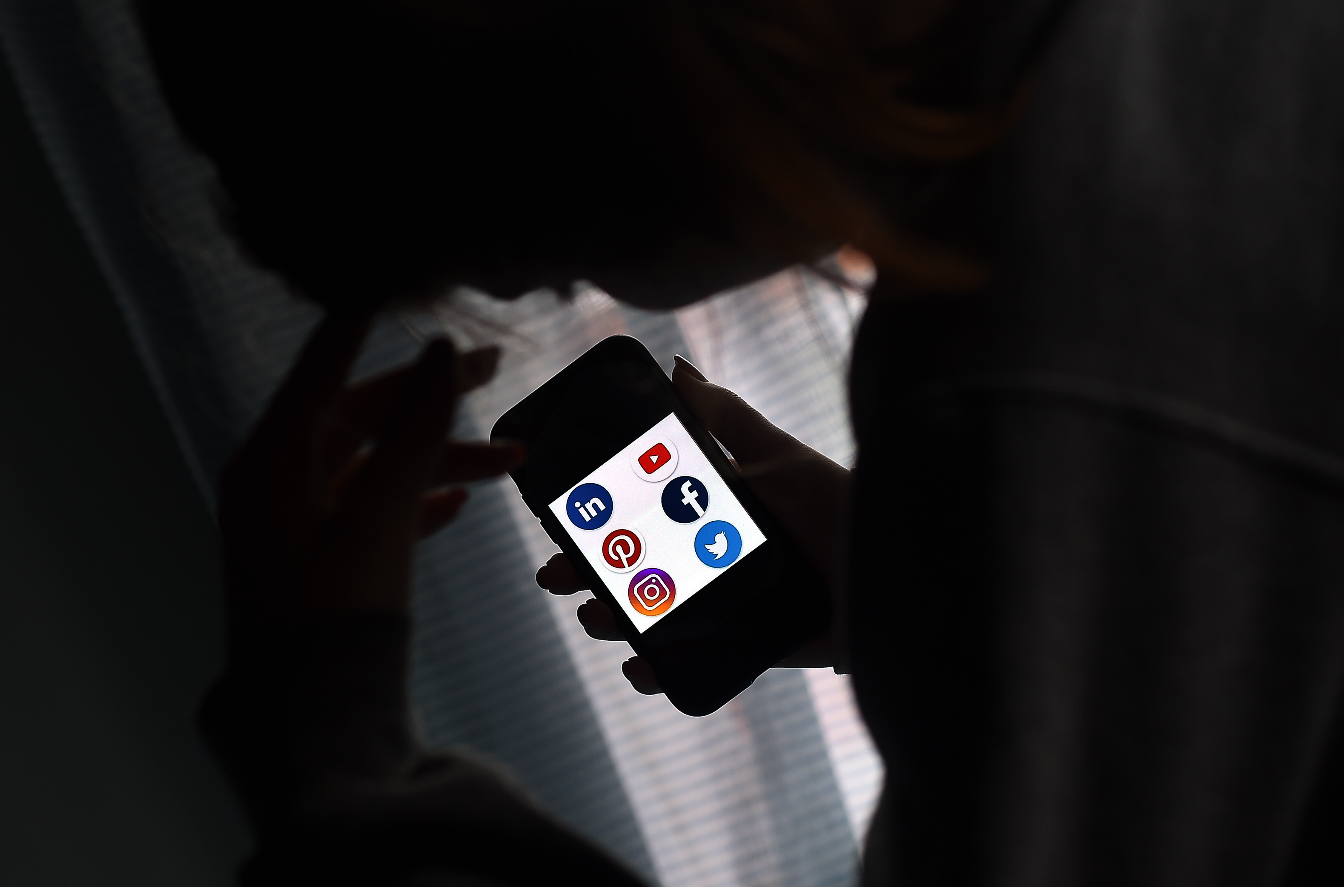 Ilustrasi logo sejumlah aplikasi media sosial.