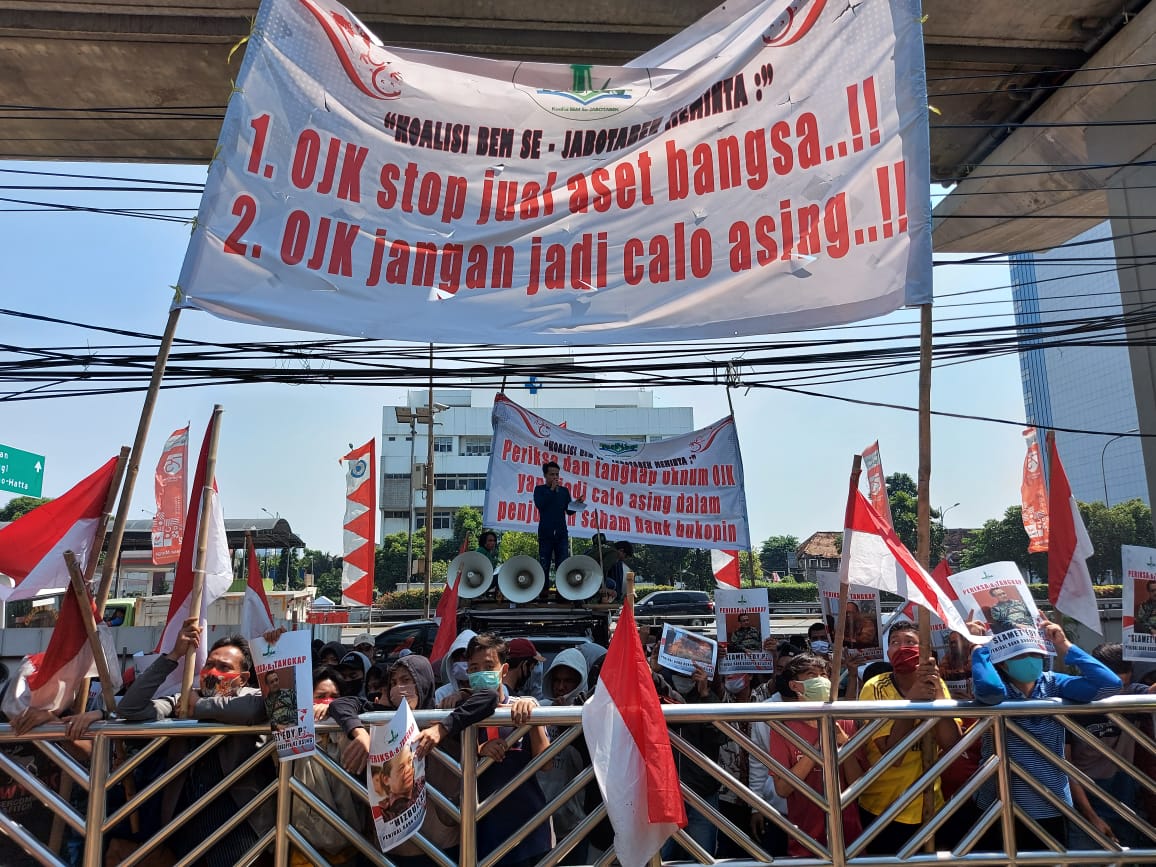 RUPSLB Bank Bukopin Digoyang Demo Mahasiswa