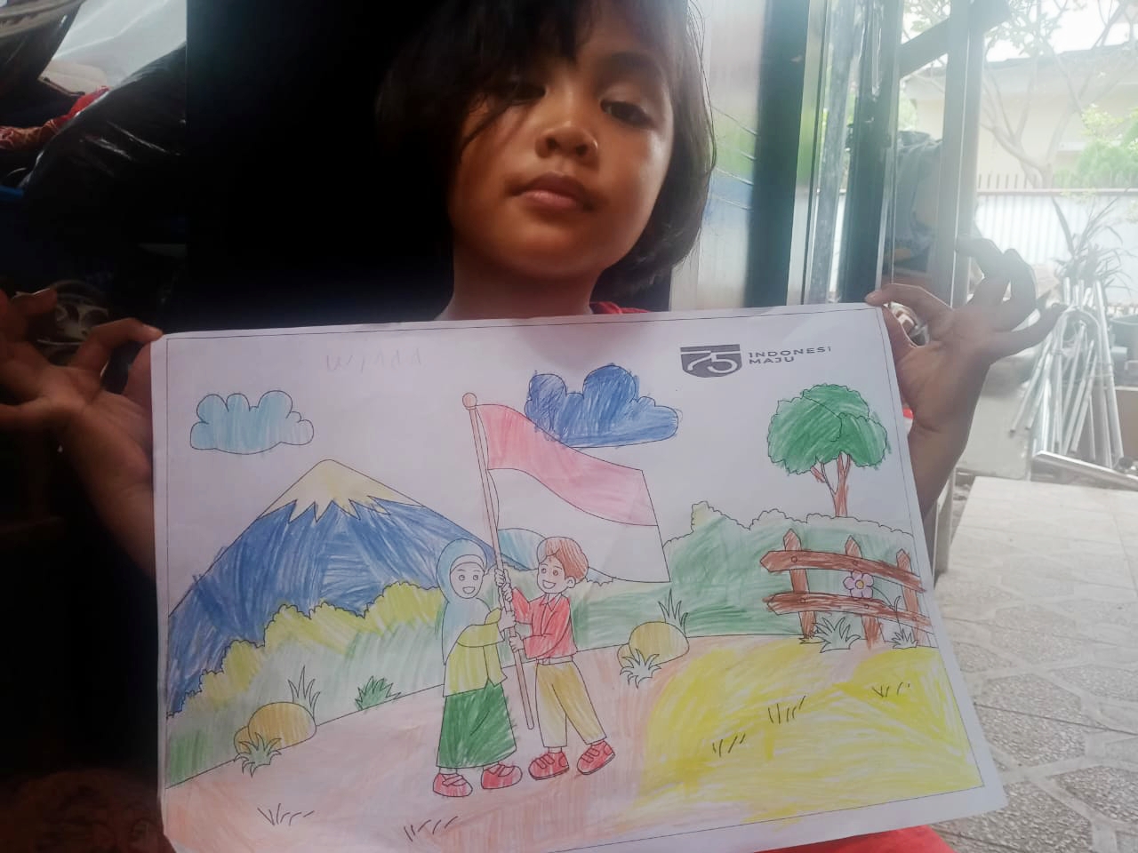 Seorang anak mengikuti lomba gambar untuk HUT RI di Bintara, Bekasi.