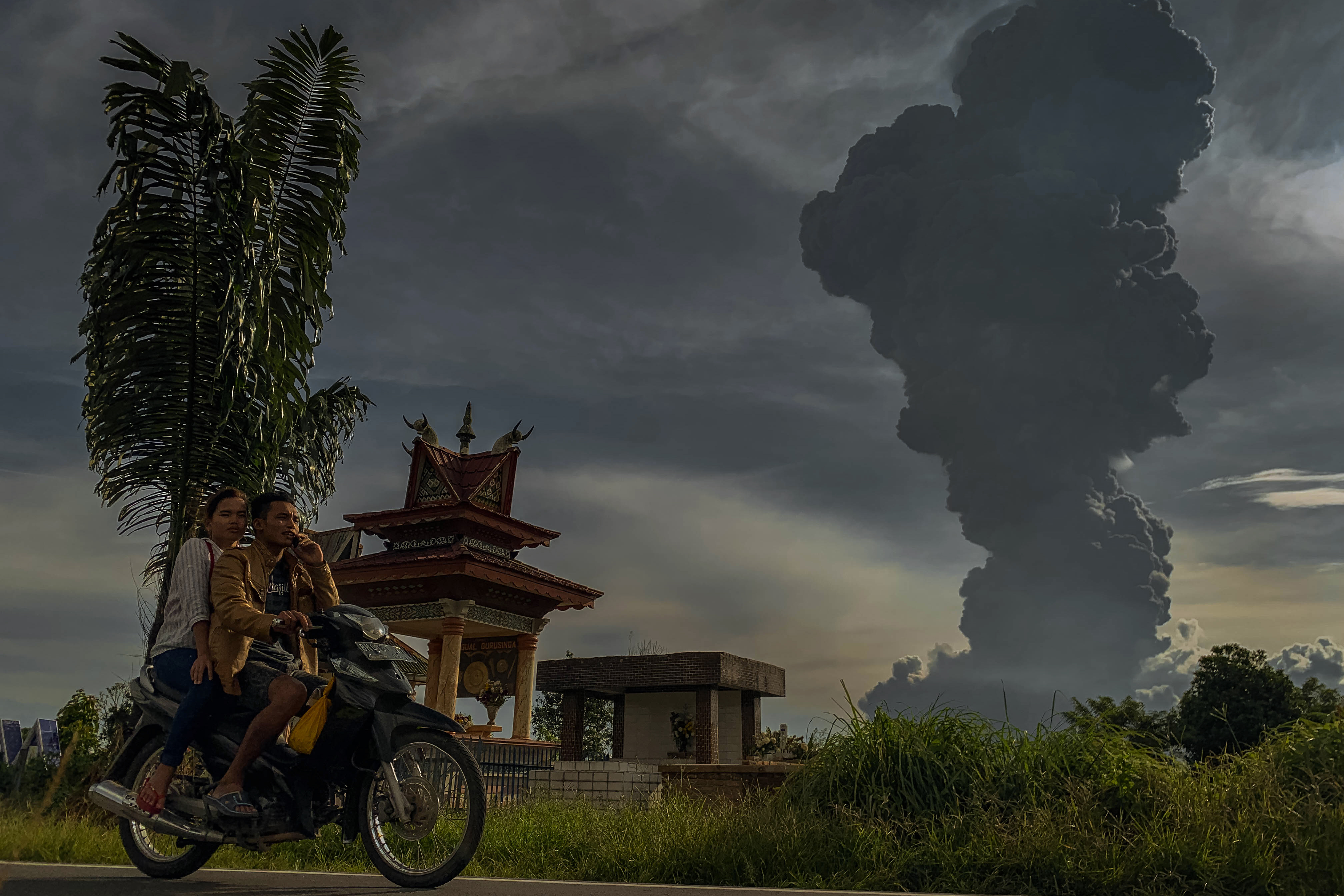 Gunung Sinabung, Sumut kembali erupsi pada Sabtu (8/8/2020).