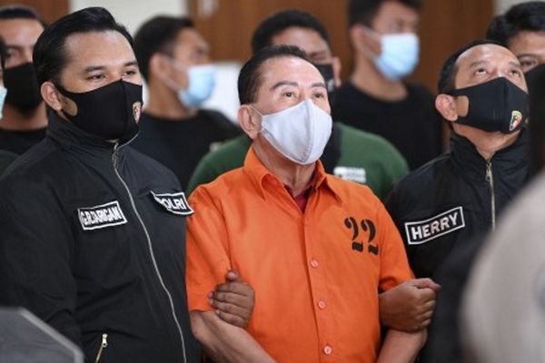 Buronan kasus korupsi pengalihan hak tagih (cessie) Bank Bali Djoko Tjandra di Bareskrim Mabes Polri, Jakarta, Kamis, 30 Juli 2020.