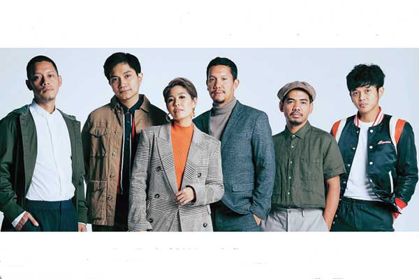 Grup musik Maliq & D’Essentials