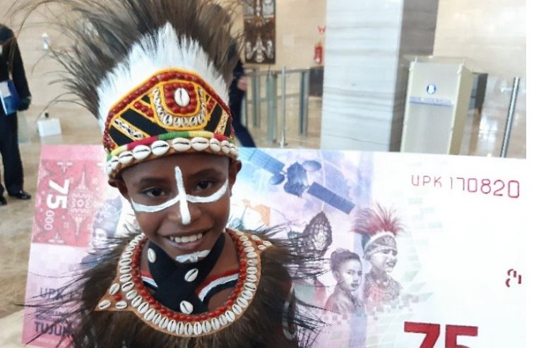 Agustinus Rumere, salah satu dari sembilan anak Indonesia yang wajahnya tampil pada Uang Peringatan Kemerdekaan ke-75 tahun.