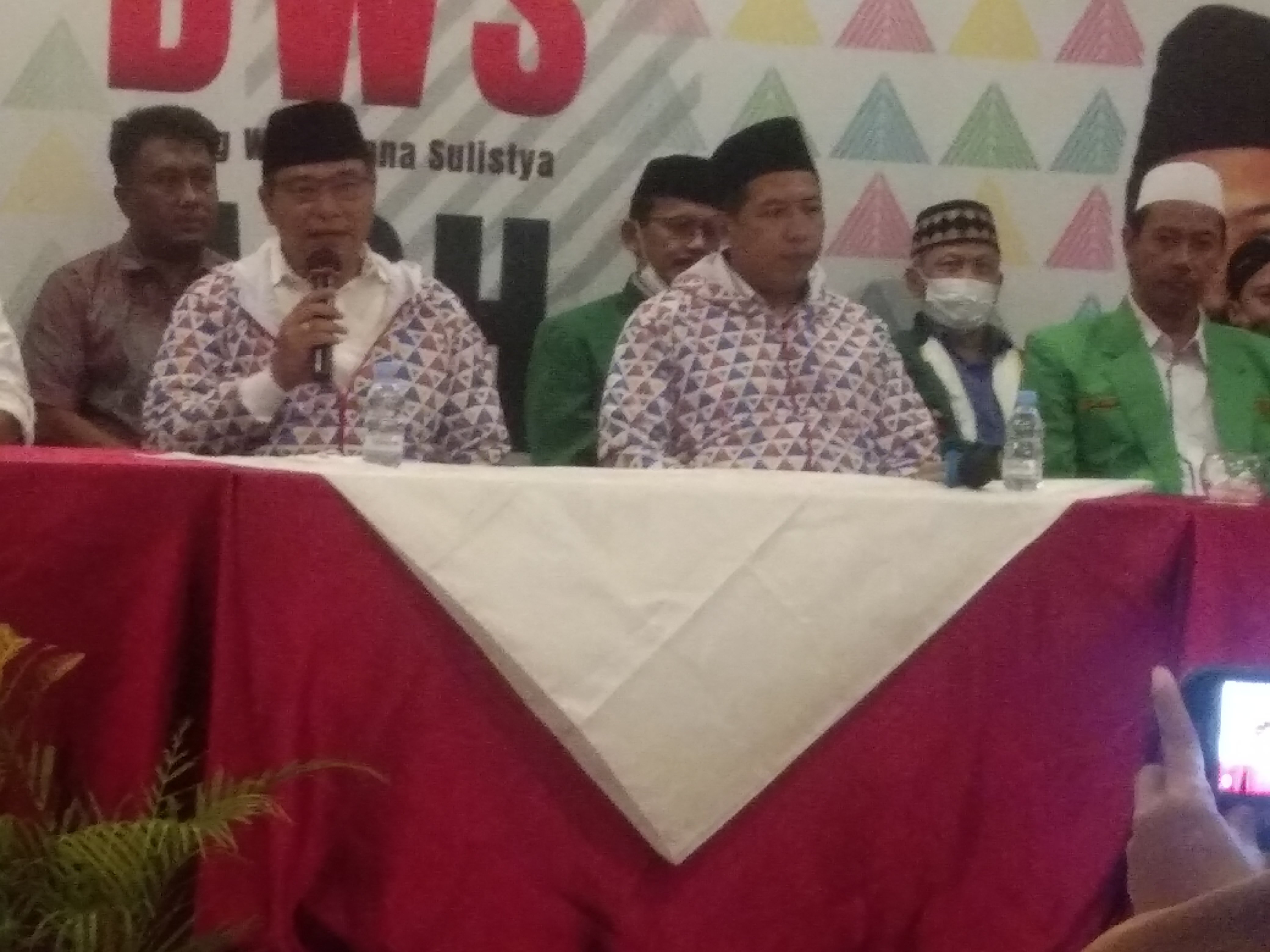 Pasangan Danang Wicaksana Sulistya (kiri) dan Raden Agus Cholik maju ke Pilkada Sleman 2020 diusung tiga partai.