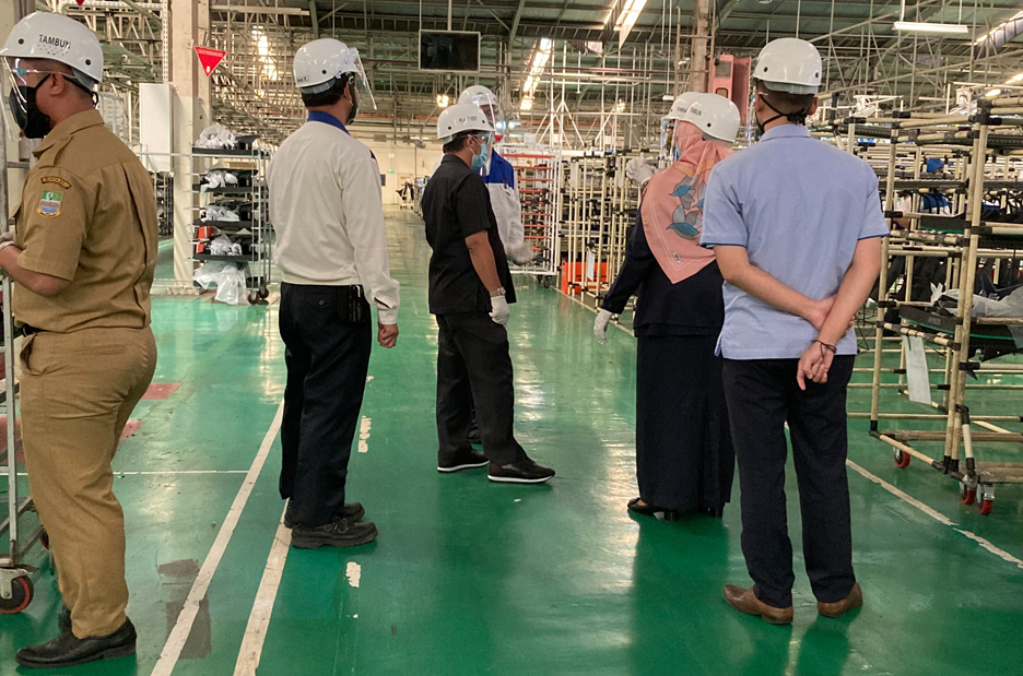 Pengurangan kapasitas produksi dilakukan setelah 71 karyawan Suzuki terindikasi covid-19.