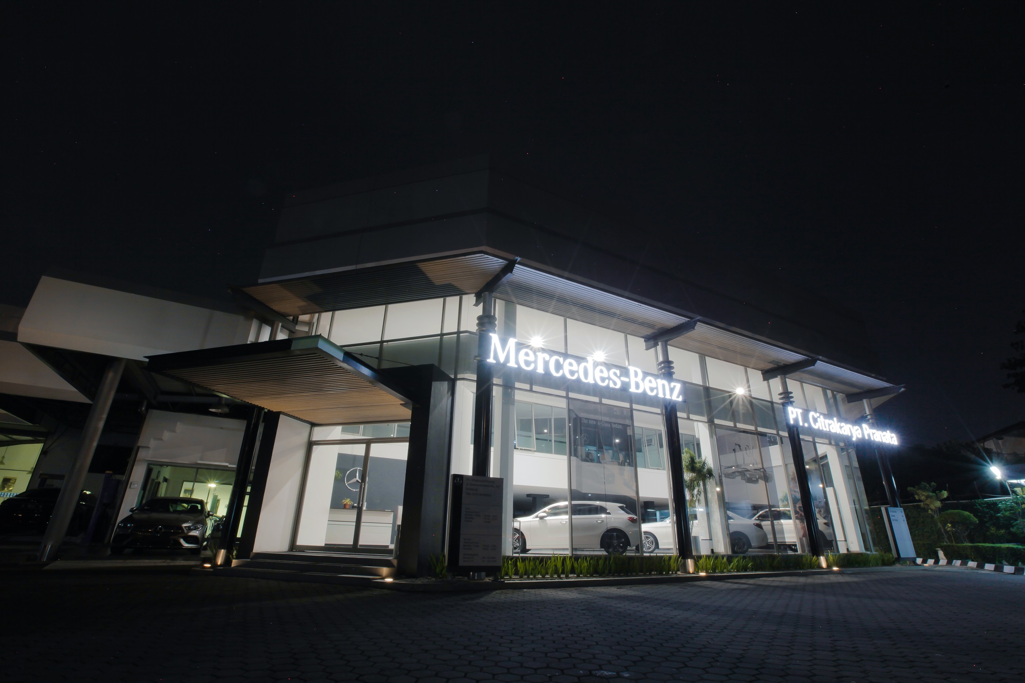 Diler Mercedes-Benz PT Citrakarya Pranata Jl Soekarno-Hatta Km 6, No 727, Bandung