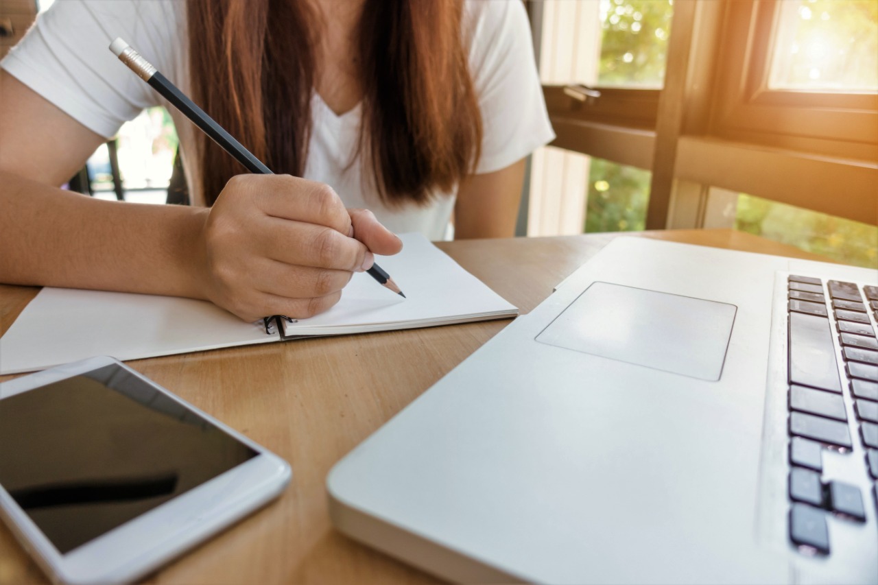 Ilustrasi kuliah online