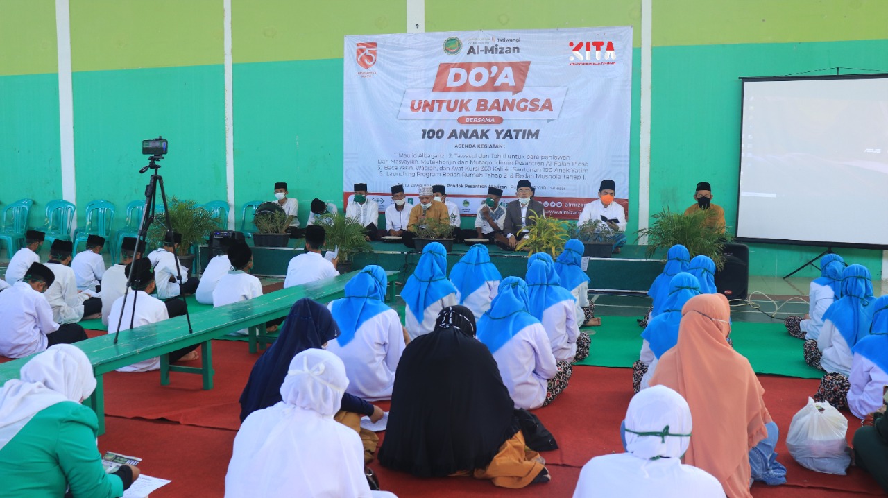 KITA mengadakan doa untuk bangsa dan santunan untuk anak-anak yatim di Ponpes Al Mizan Majalengka, Jawa Barat, Sabtu (29/8/2020).