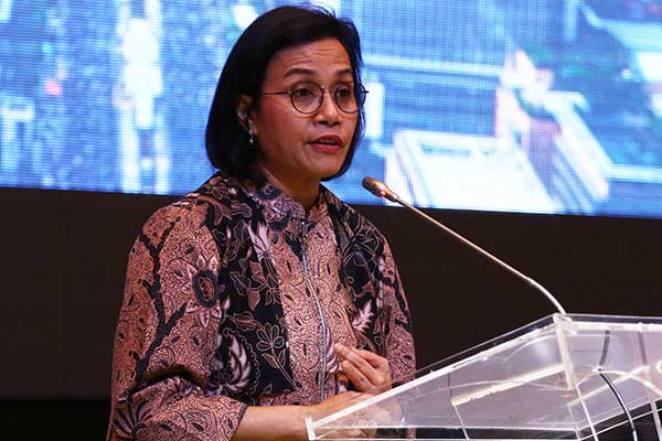 Sri Mulyani Indrawati, Menteri Keuangan.