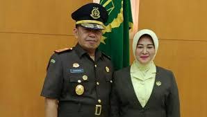 Jamintel Kejagung Sunarta (kiri). 