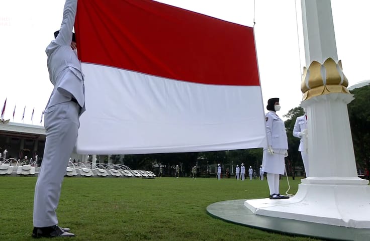 Paskibraka Nasional pada upacara Hari Kemerdekaan Indonesia, di Istana Negara, hari Senin (17/8/2020).