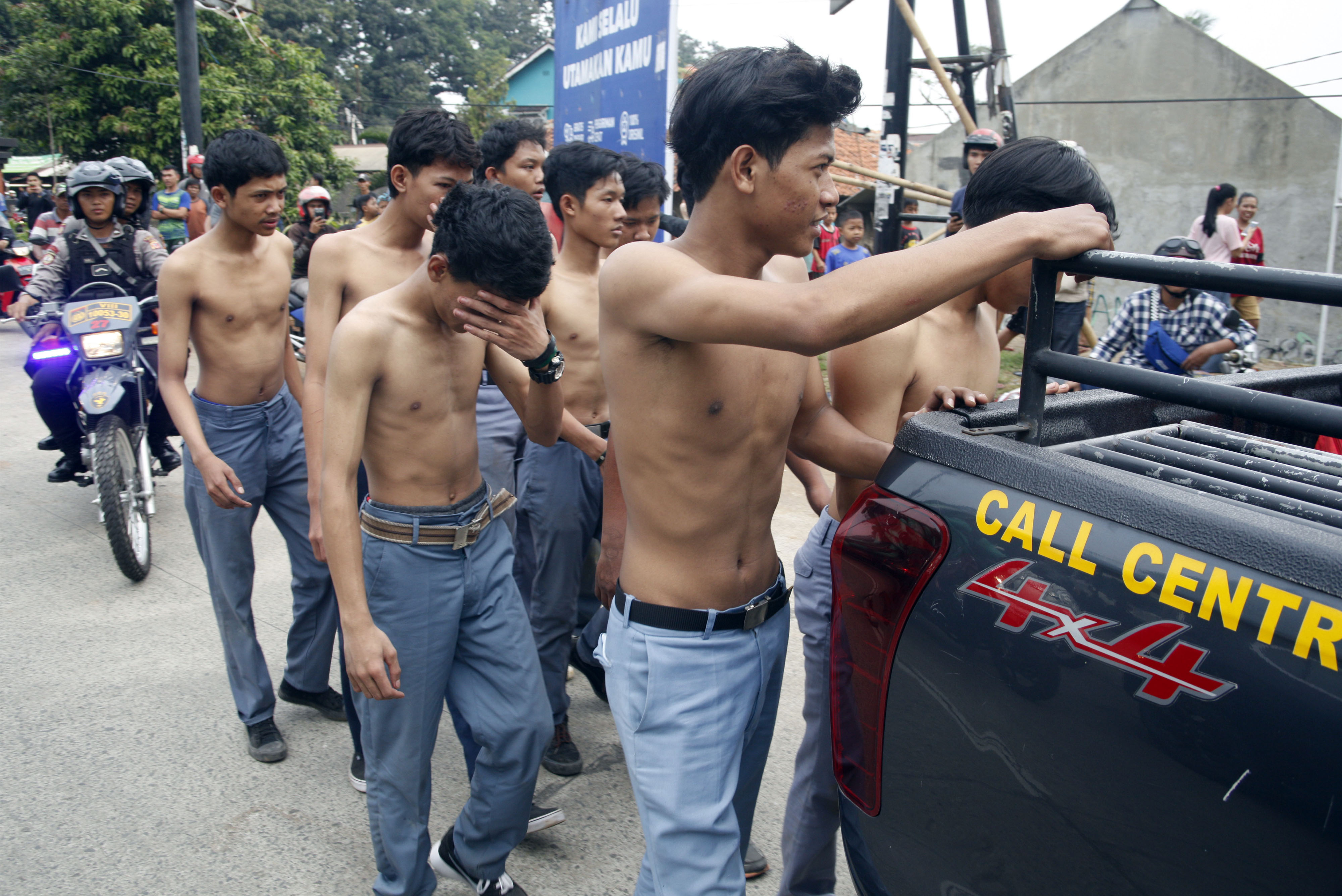 Ilustrasi pelajar yang diamankan akibat terlibat tawuran.