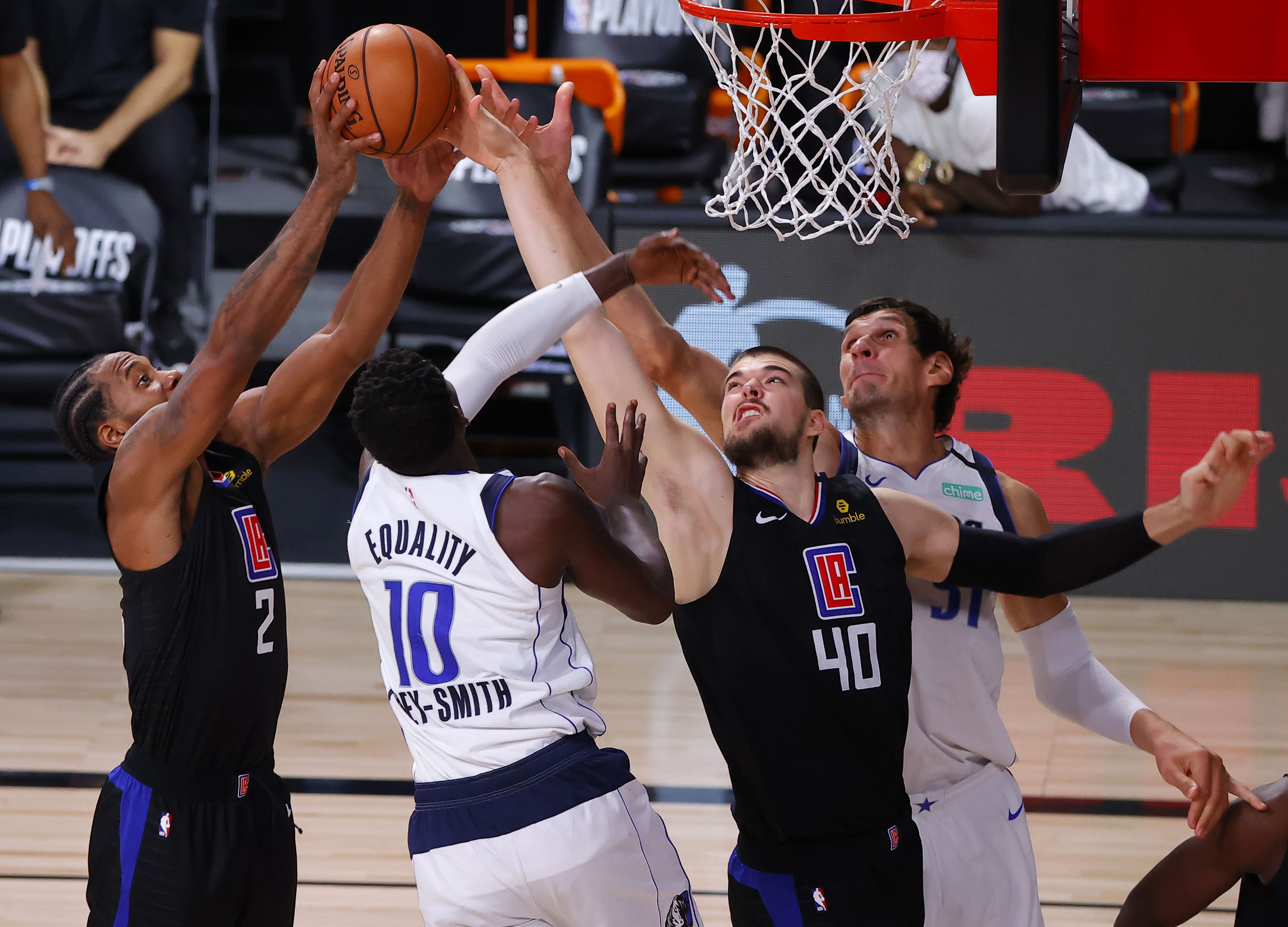 Laga Gim 6 playoff NBA antara Los Angeles Clippers dan Dallas Mavericks