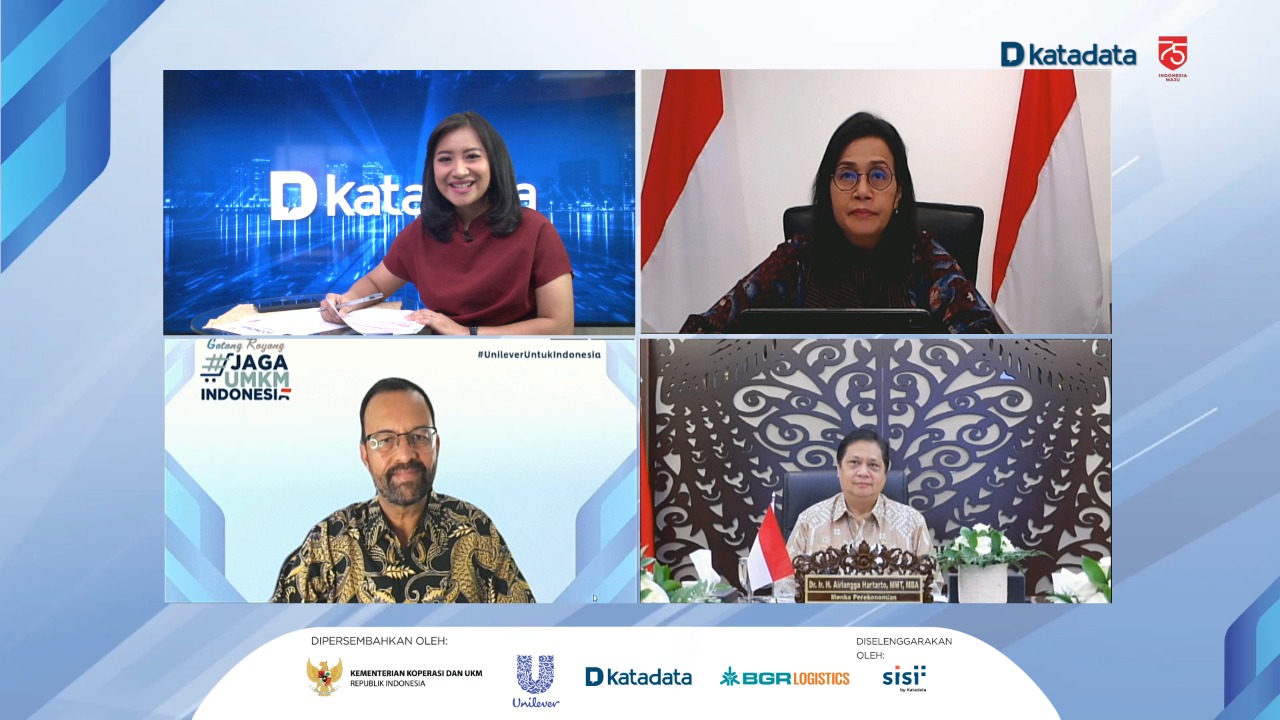 Webinar Gotong Royong #JagaUMKMIndonesia yang digelar bersama Kementerian Koperasi dan UMKM.