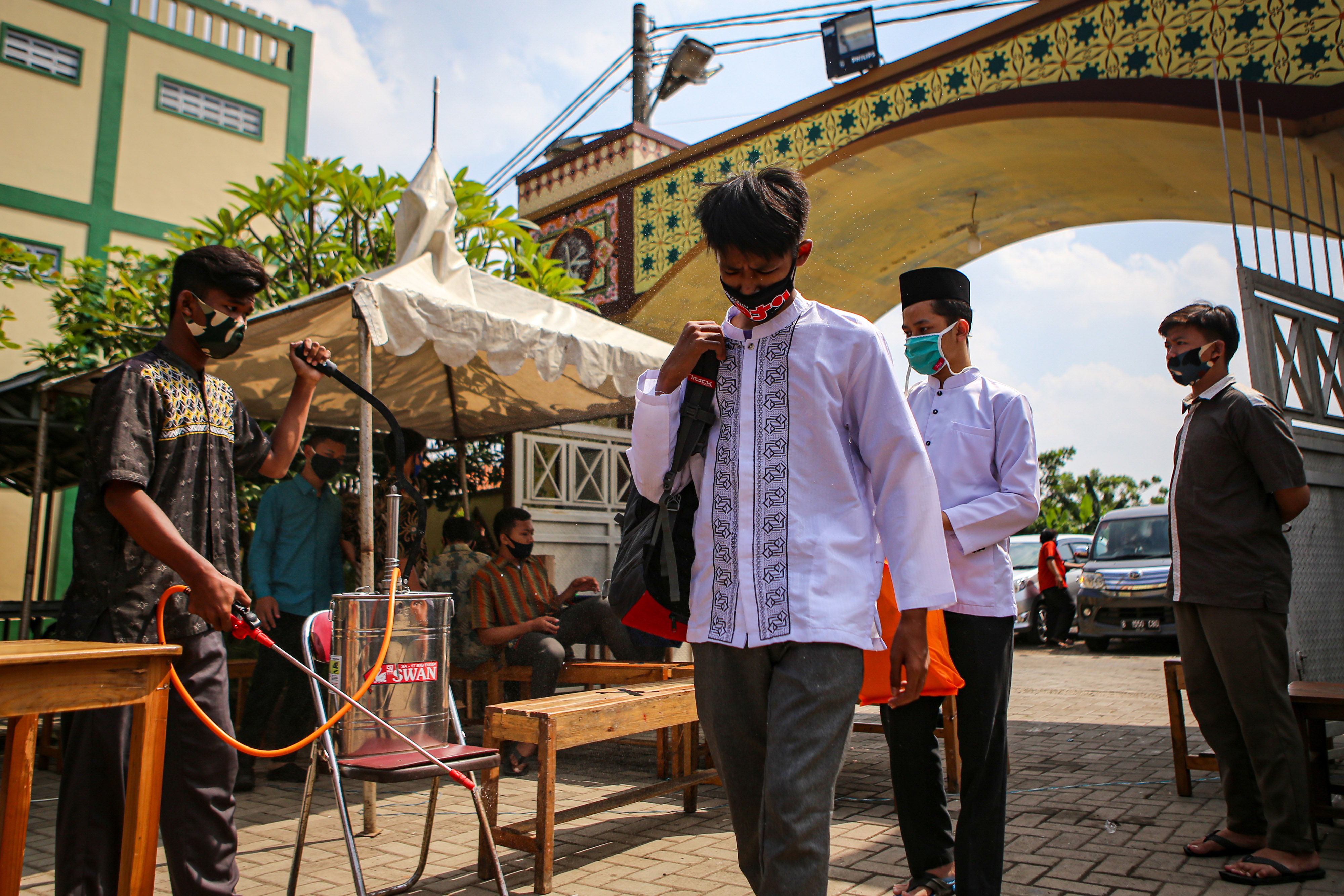 Ilustrasi: Santri mulai beraktivitas