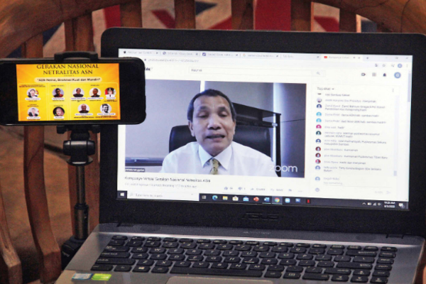 Deputi Pencegahan Komisi Pemberantasan Korupsi (KPK) Pahala Nainggolan memberikan paparan dalam diskusi virtual Gerakan Nasional Netralitas 