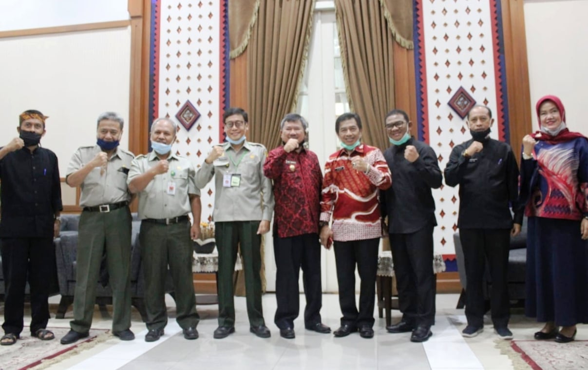 Kepala BPPSDMP Kementan Dedi Nursyamsi (keempat dari kiri).