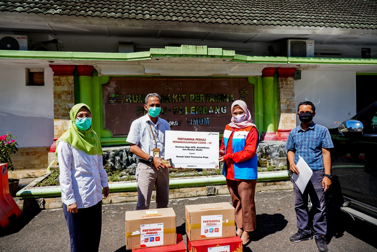 Pertamina Kembali Distribusikan APD untuk Rumah Sakit di Palembang, Rabu (3/6)
