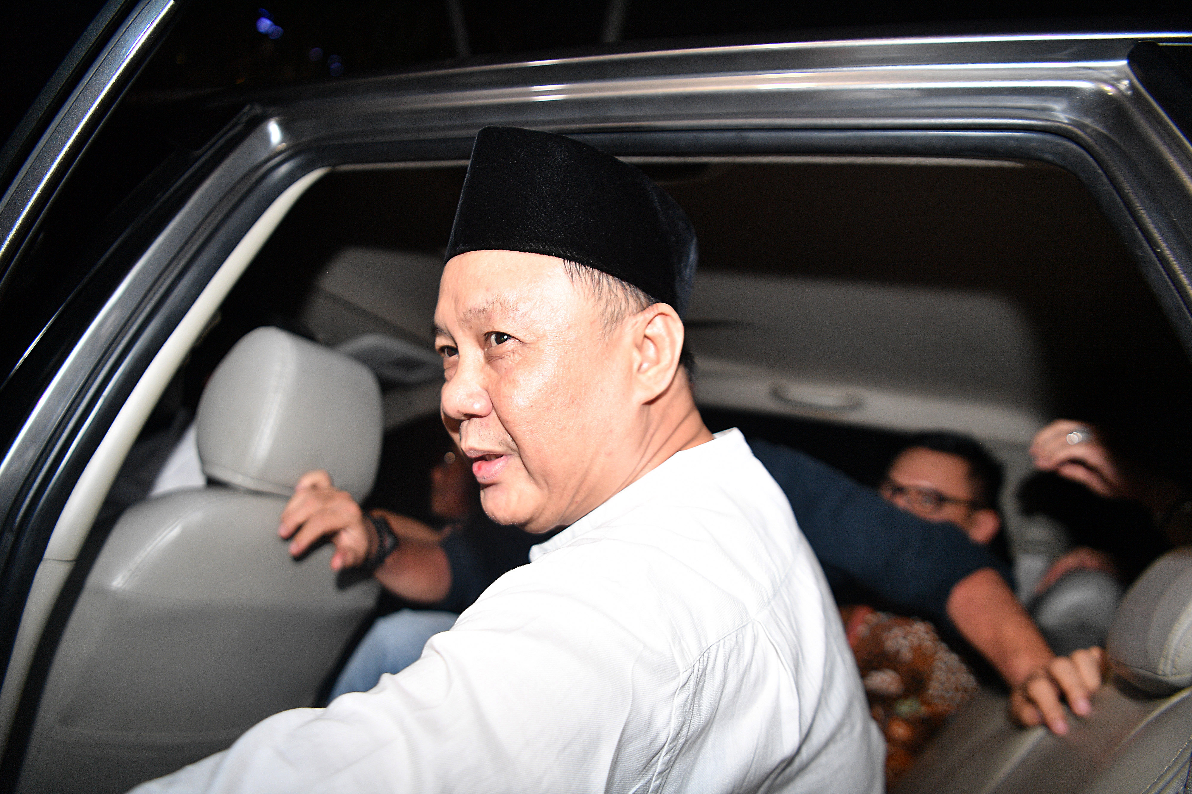 Mantan Kepala BPPN Syafruddin Arsyad keluar dari rutan KPK, Juli 2019 silam