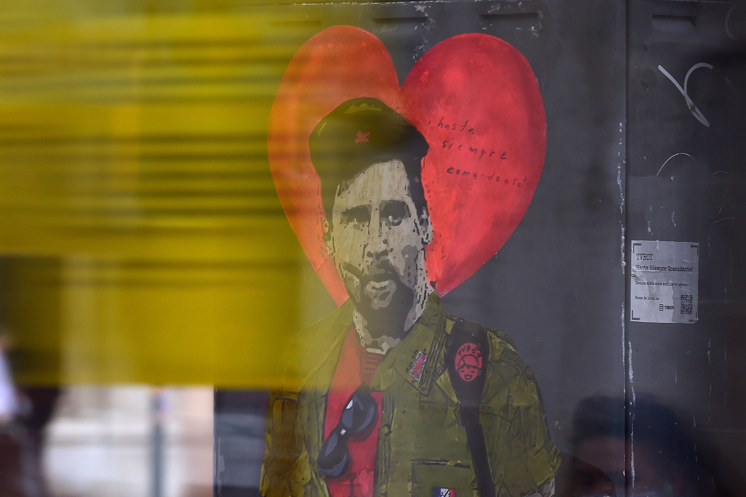 Mural Lionel Messi di salah sudut kota Barcelona, Spanyol.