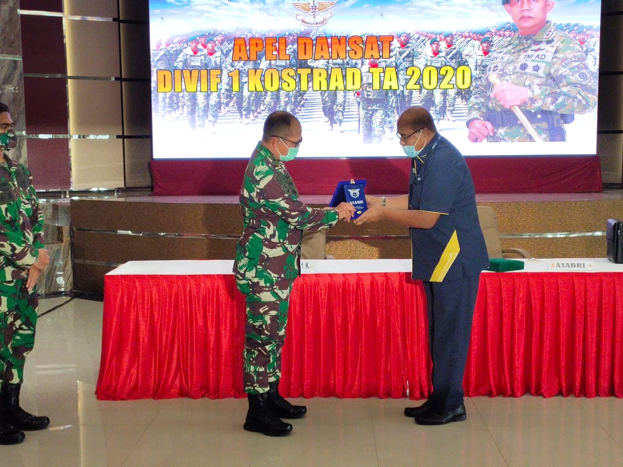 PT ASABRI (Persero) mengadakan kegiatan sosialisasi kepada 107 prajurit Divisi Infanteri 1 Kostrad, Cilodong, Bogor, Jawa Barat.