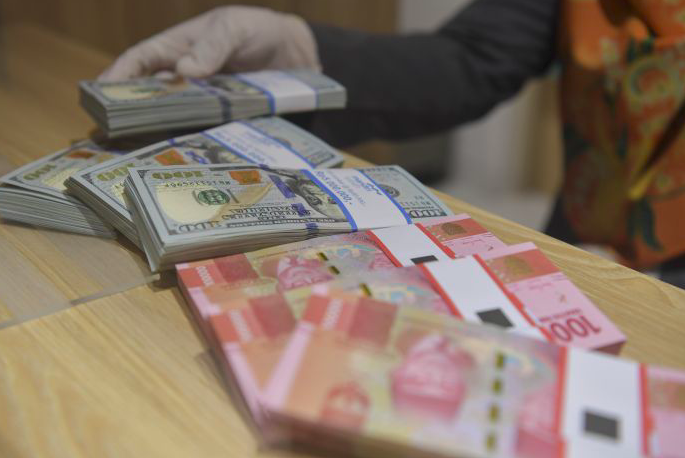Ilustrasi - NIilai tukar rupiah terhadap dolar Amerika Serikat (AS).