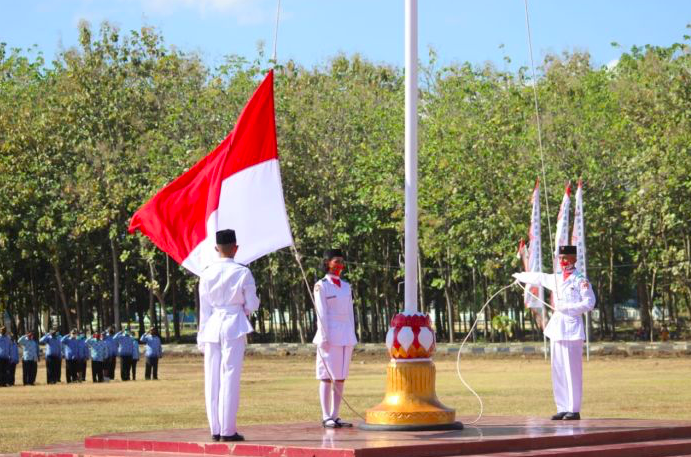 Upacara bendera Kemerdekaan RI ke-75 di Kabupaten Sikka, NTT, Senin (17/8/2020).