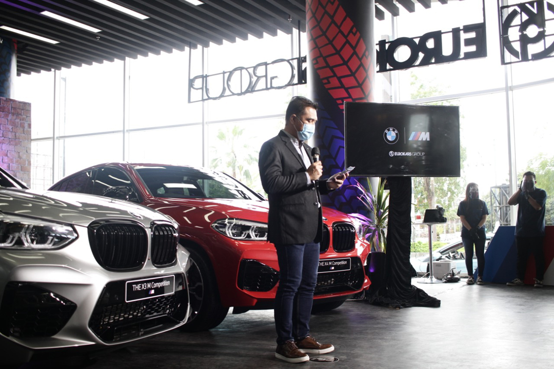  BMW X3 M Competition dan BMW X4 M Competition hadir di BMW M-TOWN Surabaya berlokasi di Ciputra World.
