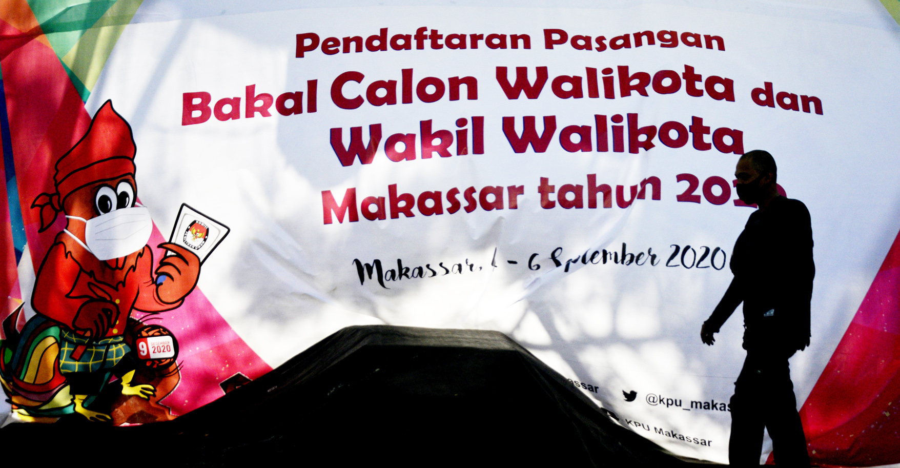 Proses pendaftaran calon kepala daerah di Kota Makassar