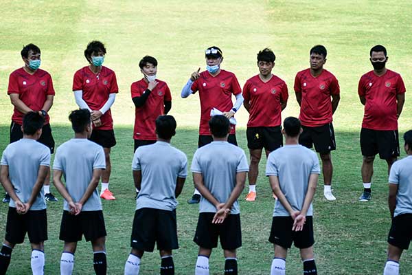 Pesepak bola Timnas U-19