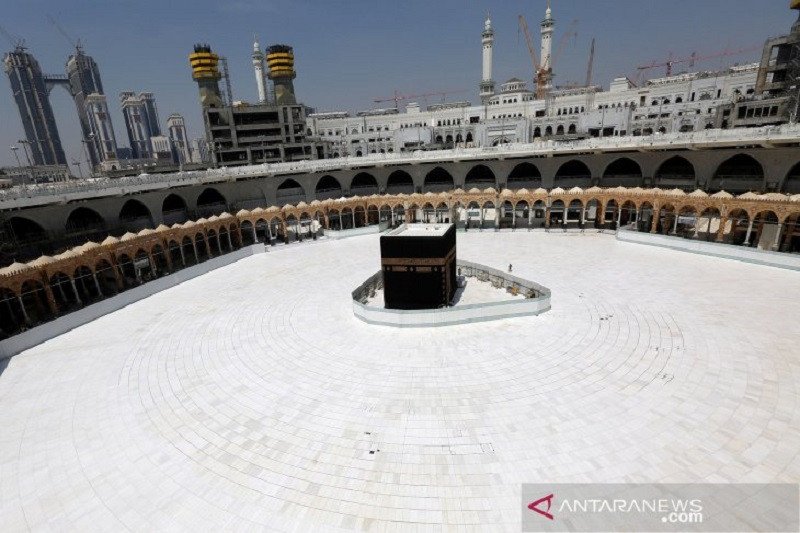 Indonesia menunggu pengumuman kerajaan Saudi Arabia terkait negara mana saja yang diizinkan melaksanakan umrah.