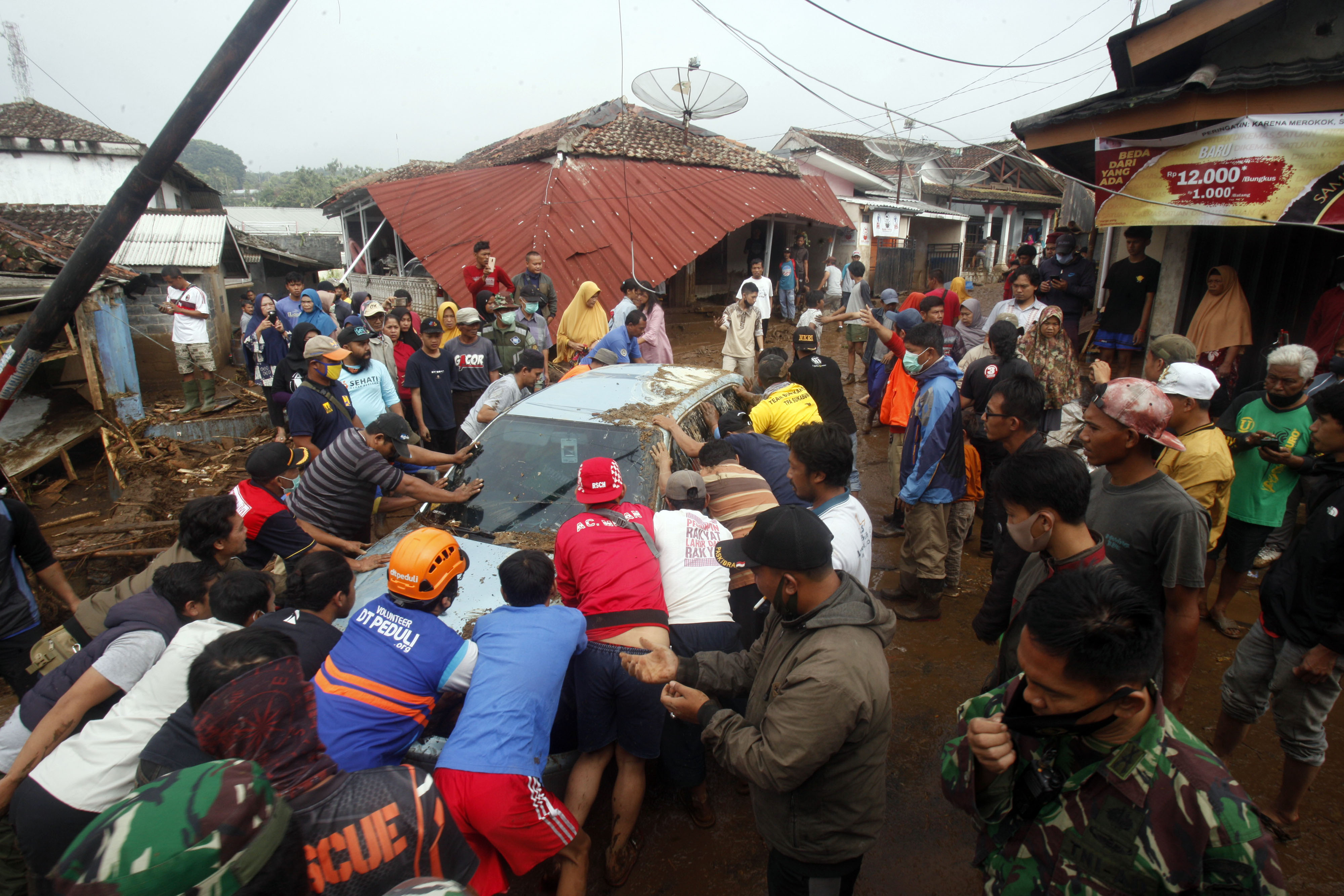 Banjir bandang di Sukabumi. ADB akan berikan bantuan pembiayaan Rp7,5 t untuk darurat bencana
