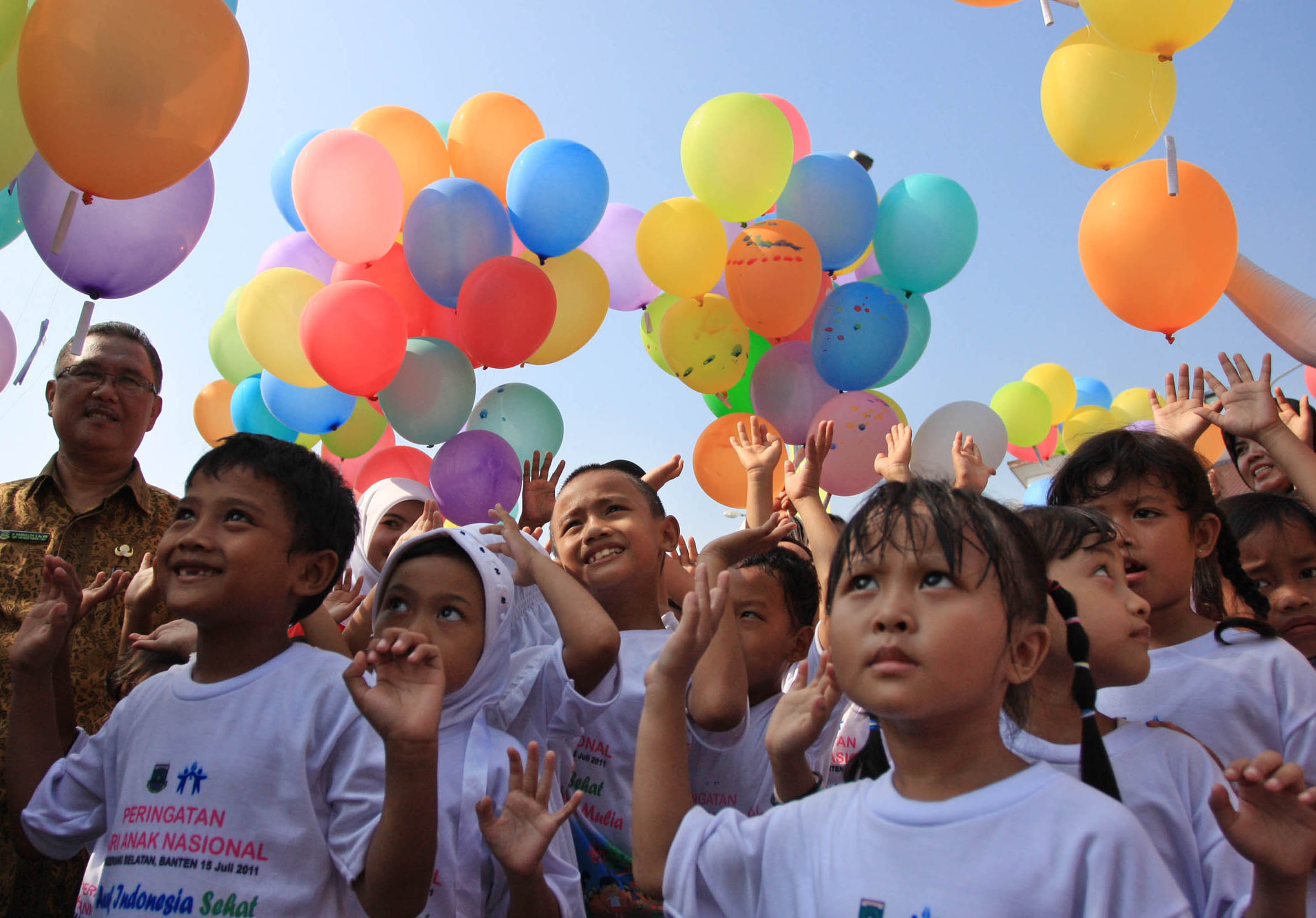 Ilustrasi Sejumlah anak mengikuti rangkaian peringatan Hari Anak Nasional (HAN) yang digelar di Bintaro, Tangerang Selatan, 