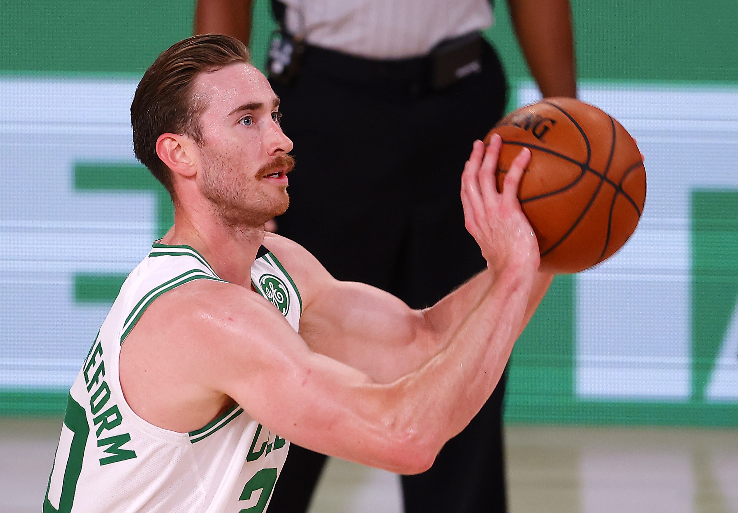 Pemain Boston Celtics Gordon Hayward