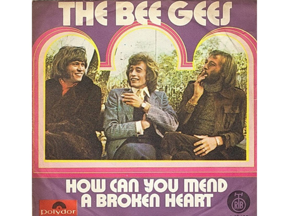 Film dokumenter Bee Gees yang berjudul How You Can Mend a Broken Heart direncanakan rilis akhir tahun.