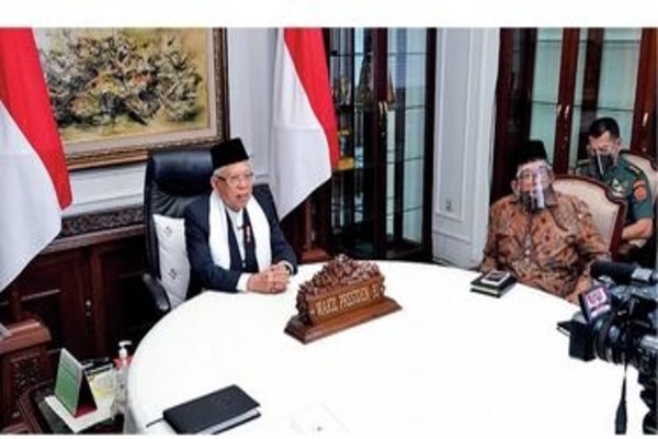 Wakil Presiden Ma’ruf Amin saat membuka Konferensi Besar Nahdlatul Ulama secara virtual di Istana Wapres, Jakarta, kemarin.