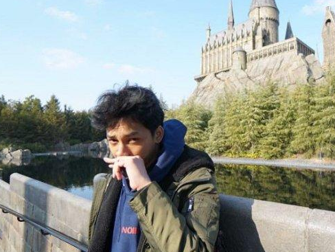 Pemilik brand Faith Industries Luthfi Halimawan mengatakan, pelaku bisnis fesyen akan sulit bertahan apabila hanya meniru tren pasar. 