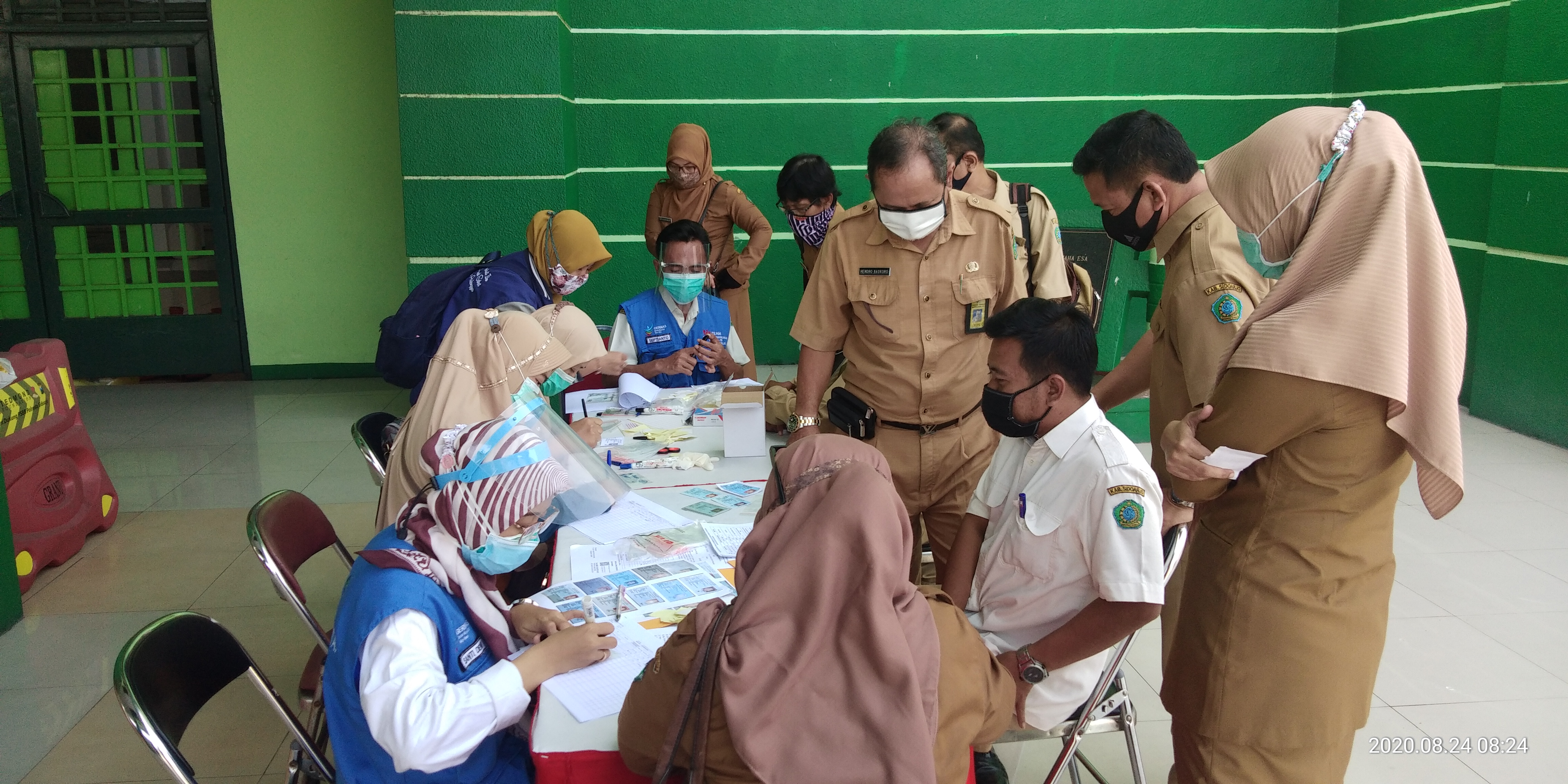 Swab test di lingkungan Pemkab Sidoarjo
