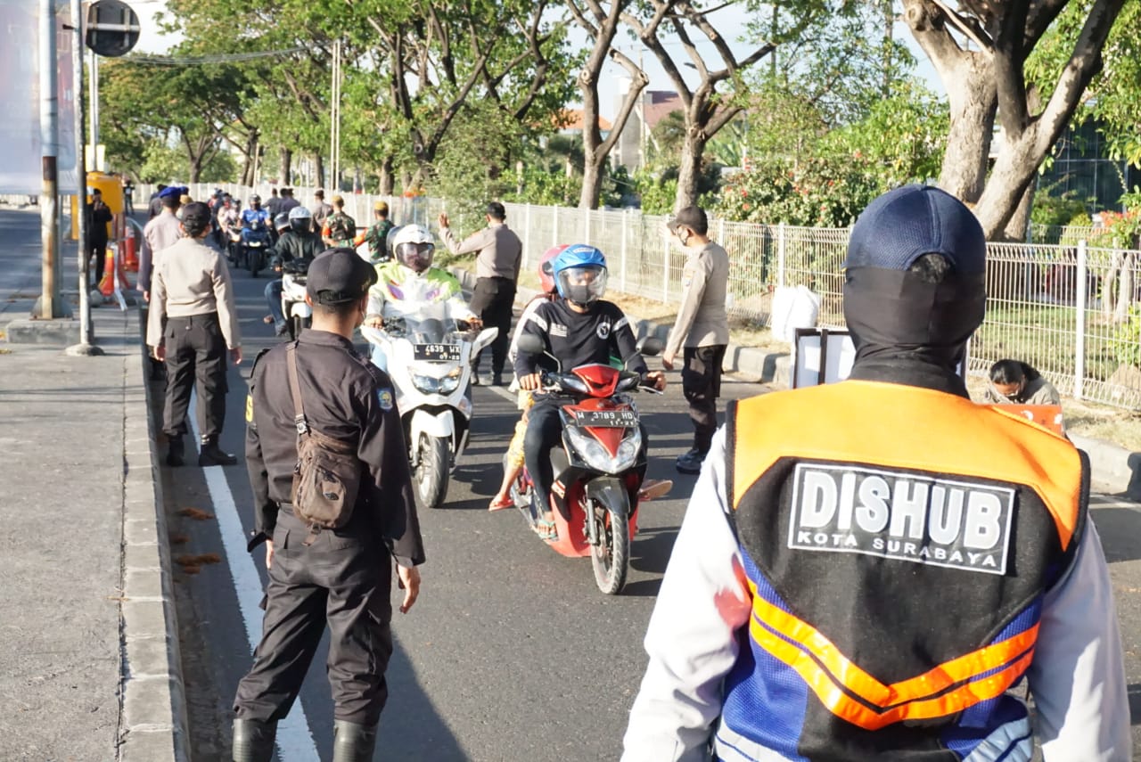 Operasi yustisi di Jatim. 