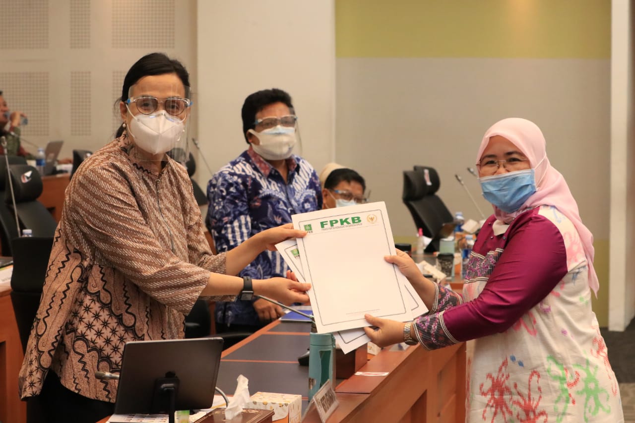 FPKB menyetujui RUU APBN 2021 yang telah dibahas Panja dbawa ke Sidang Paripurna.