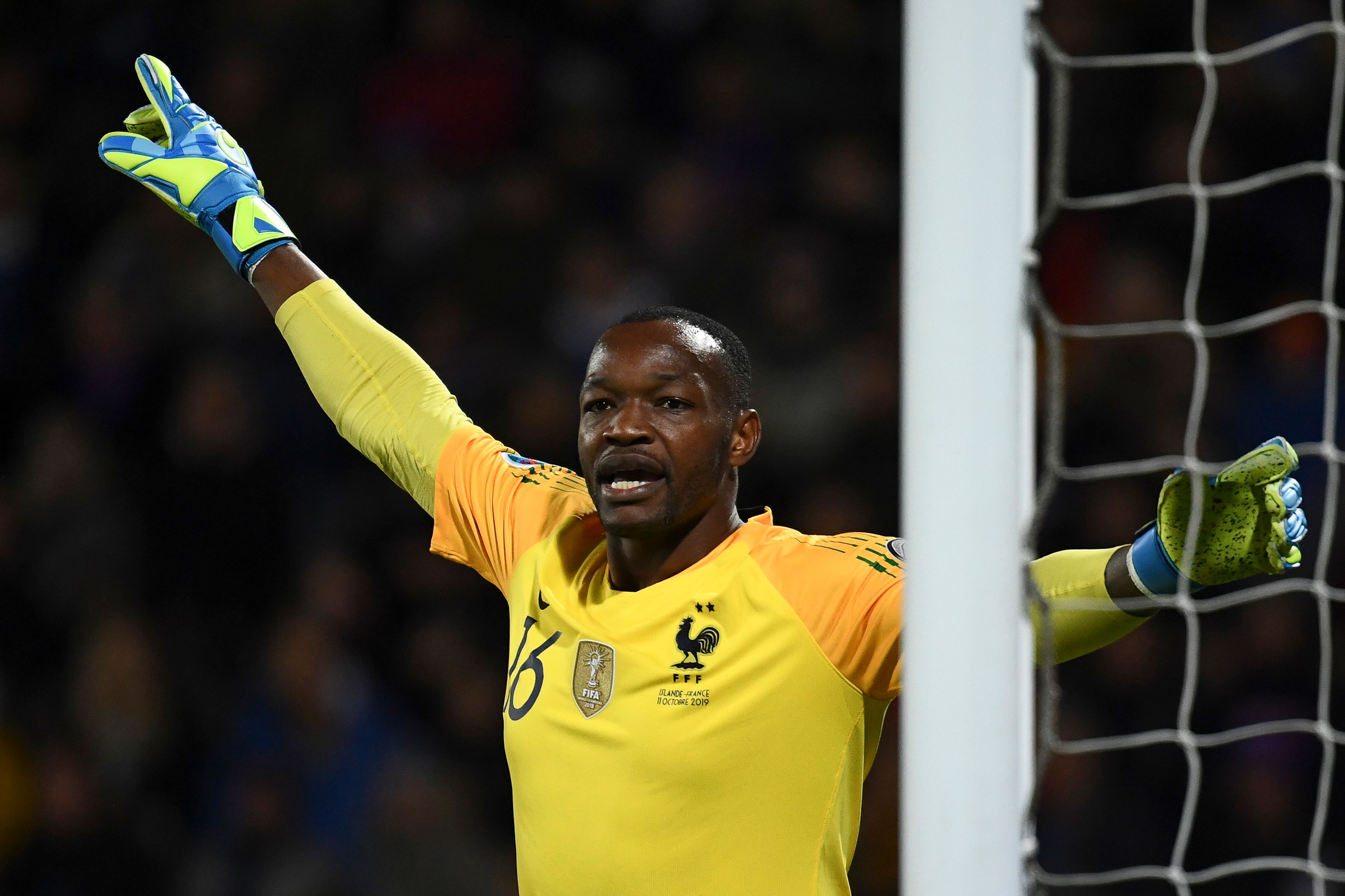 Steve Mandanda