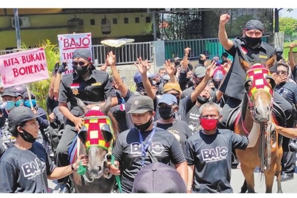 Pasangan bakal calon Wali Kota dan Wakil Wali Kota Surakarta Bagyo Wahono (kiri)-FX Supardjo (Bajo), kemarin.