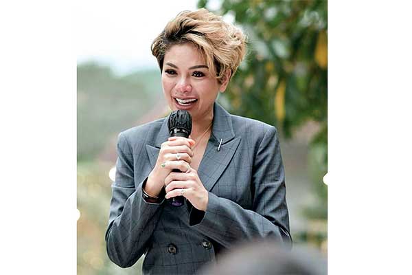 Aktris Nikita Mirzani