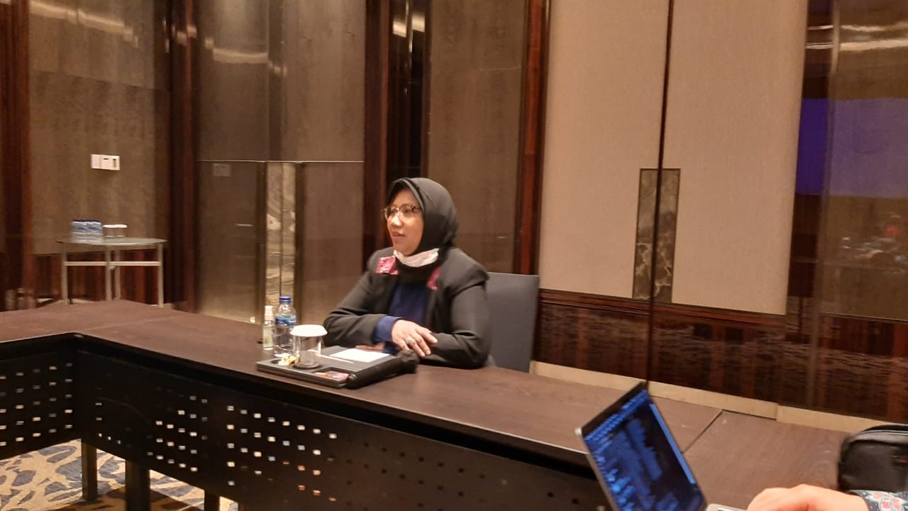 Sesditjen Dikti Kemendibud Paristiyanti Nurwandani