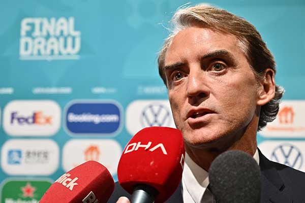 Pelatih timnas Italia Roberto Mancini
