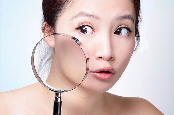 Sinar ultraviolet (UV) dari matahari menjadi salah satu faktor utama perusak kulit.