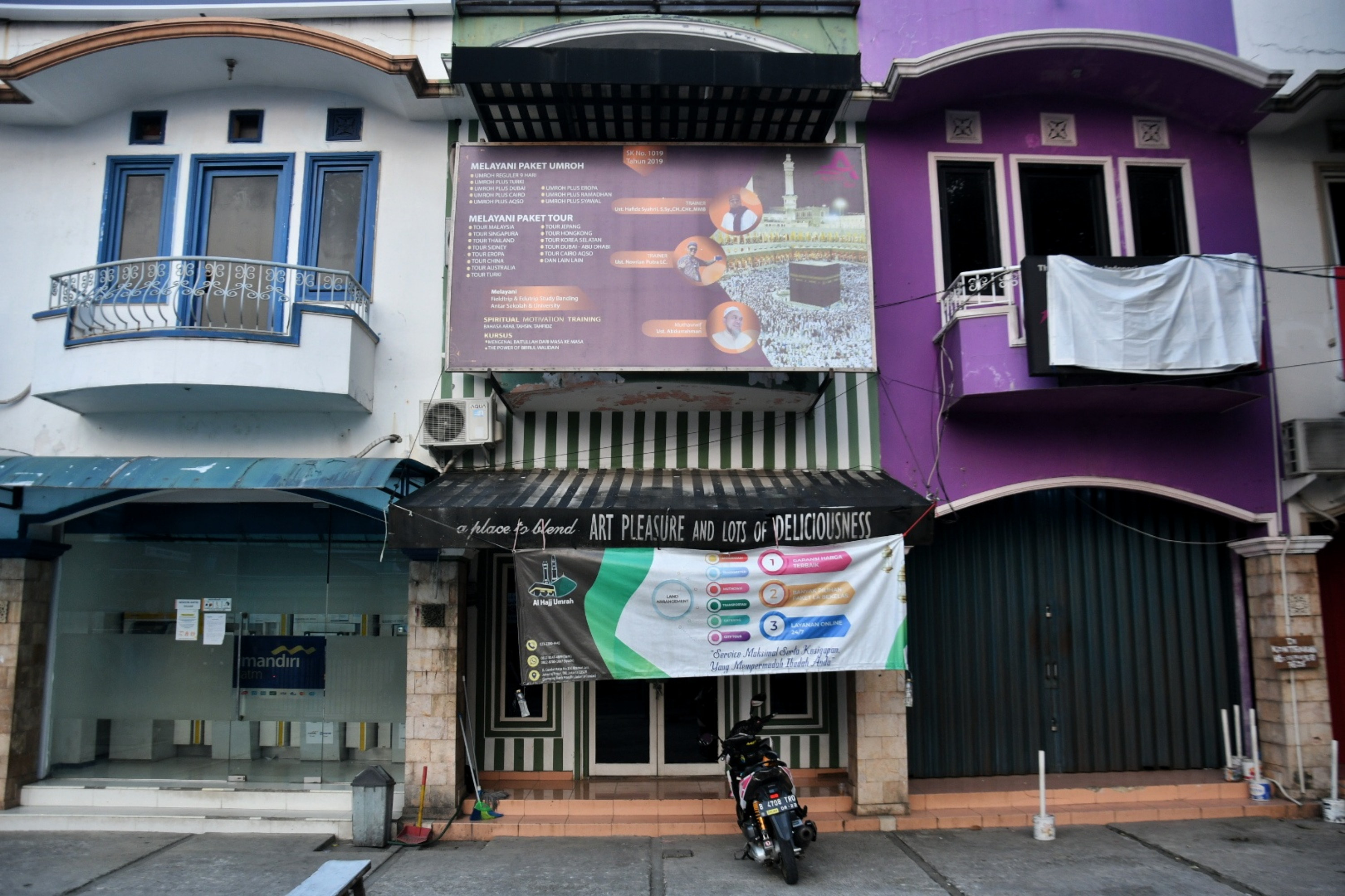 Salah satu kantor Asosiasi Travel umrah di Indonesia